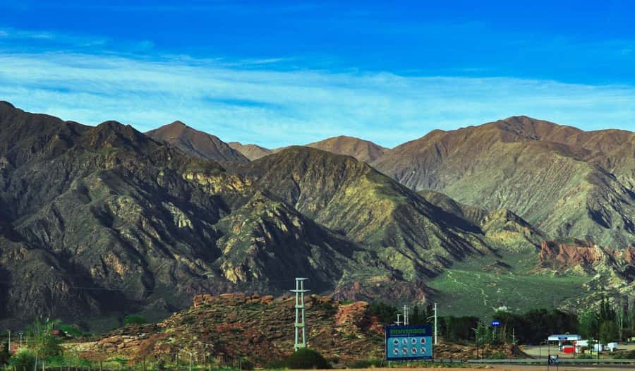 Mendoza: High Mountain Experience, a Tour through the Andes - Lunch, regional food, and the long return