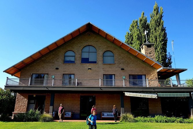 Mendoza Hop-On Hop-Off Wine Tour - Picking the right wine route by day