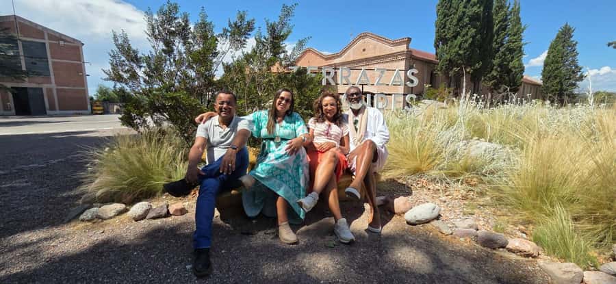 Mendoza: Top Wineries Guided Tour with Transportation - FAQ