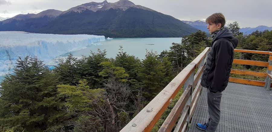 Moreno Glacier: Tour from El Calafate with tour guide, walkways, and boat ride - Why the Walkways and Boat Belong on the Same Day
