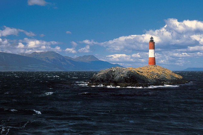 Navigate through the Beagle Channel: Seal, Bird & Penguin Islands - Sailing out from Ushuaia on the Beagle Channel