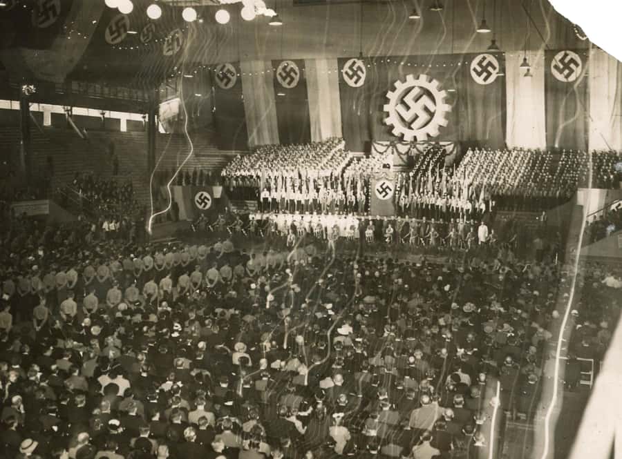 Nazis in Buenos Aires: a historical walking tour - The National Arms Museum and the mechanics of power