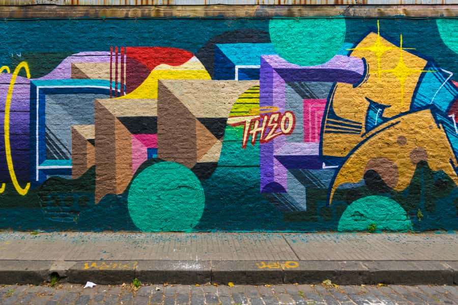 Palermo: Graffiti and Street Art Guided Tour in English - How much art history fits into two hours