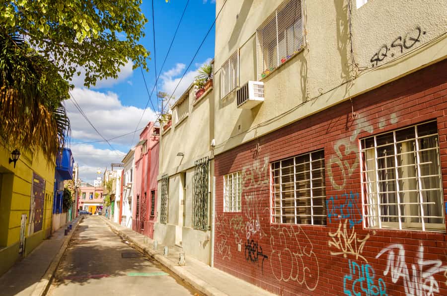 Palermo: Graffiti and Street Art Guided Tour in English - Rain, comfort, and accessibility