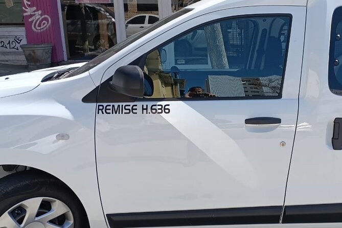 Private Transfer from the Airport to Bariloche Center - Key points to know before booking