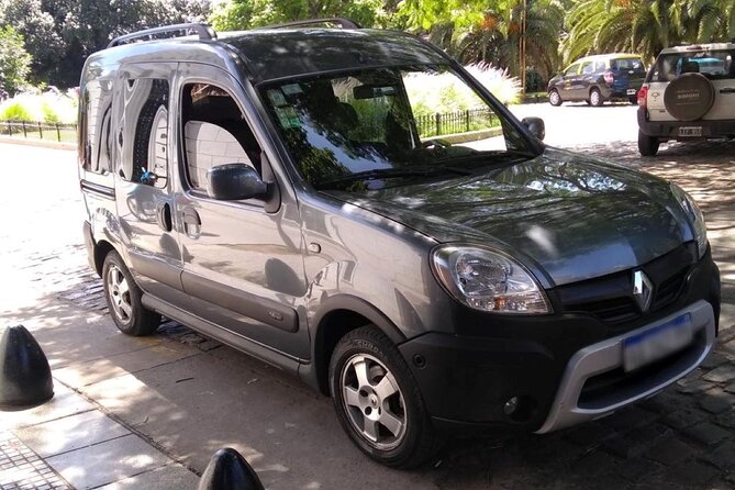 Private transfer to or from Ezeiza Airport "EZE" - Driver communication and personal service