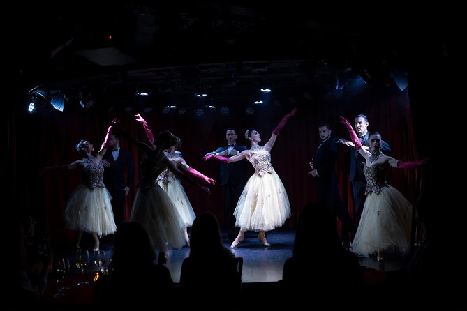 Rojo Tango Show and Optional Dinner Including Private Transfer - What happens during the three-hour evening