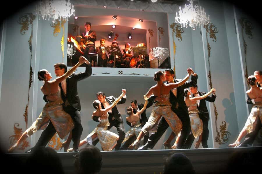 Tango Show at Café de los Angelitos - From the café to the velvet-curtain theater