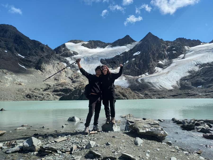 Trekking to Vinciguerra glacier and Tempanos lagoon - Leaving Ushuaia by van