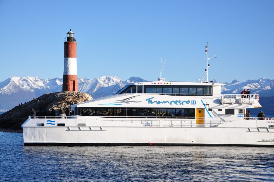 Ushuaia: Beagle Channel & Sea Wolves Island Catamaran Cruise - The return to Ushuaia
